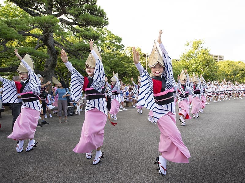 阿波踊り